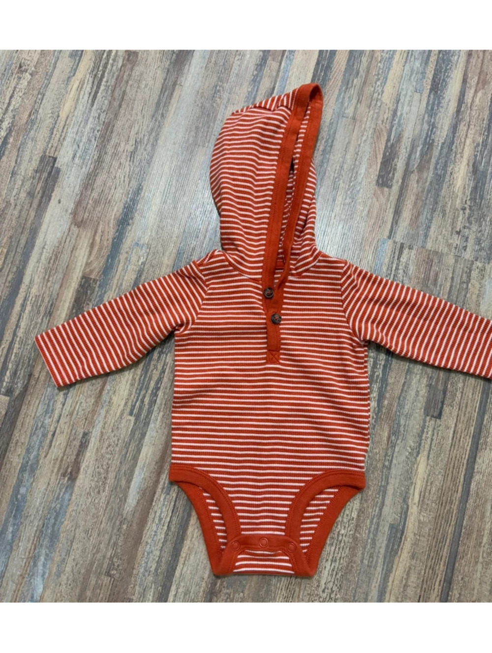 Carters 3m ribbed hooded long sleeve bodysuit